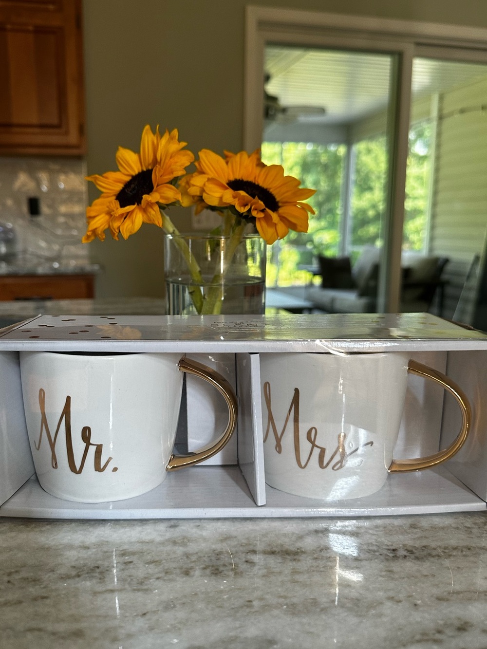 Mr. & Mrs. White Ceramic Mug Set with Gold Handles